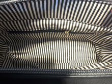 Load image into Gallery viewer, Lucy Handbag - 8 Colours