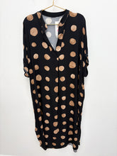 Load image into Gallery viewer, Spotty dress - 5 colours