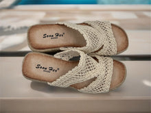 Load image into Gallery viewer, Hayley wedges - beige