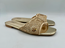 Load image into Gallery viewer, Saskia Sandals - gold