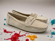Load image into Gallery viewer, Laura loafers - beige