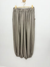 Load image into Gallery viewer, Marcy co-ord - 6 colours