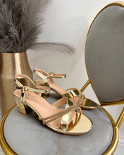 Load image into Gallery viewer, Destiny heels - gold