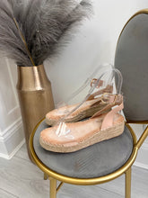 Load image into Gallery viewer, Paula espadrilles - nude. LAST PAIR