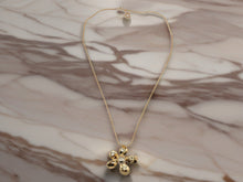 Load image into Gallery viewer, Daisy Necklace - 2 colours
