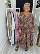 Load image into Gallery viewer, Lara dress - 9 colours