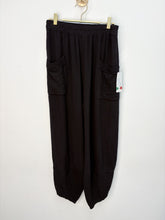 Load image into Gallery viewer, Tyler trousers - 6 colours