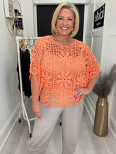 Load image into Gallery viewer, Vanessa top - 6 colours