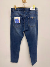 Load image into Gallery viewer, Vicky Jeans - dark