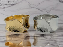 Load image into Gallery viewer, Tula Bangle - 2 Colours