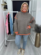 Load image into Gallery viewer, Polly jumper - 4 colours