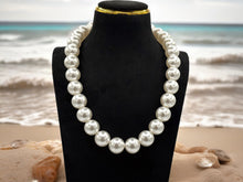 Load image into Gallery viewer, Caitlin Necklace