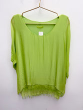 Load image into Gallery viewer, Leila top - 13 colours