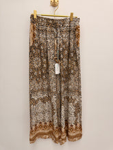 Load image into Gallery viewer, Nancy trousers - 5 colours. LAST ONES