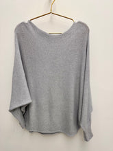 Load image into Gallery viewer, Yvonne jumper - 18 colours
