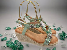 Load image into Gallery viewer, Kylie Wedges - Green