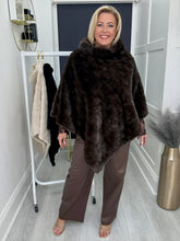 Load image into Gallery viewer, Petra cape - 3 colours