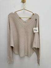 Load image into Gallery viewer, Ellie jumper - 7 colours