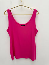 Load image into Gallery viewer, Suzie top - 15 colours