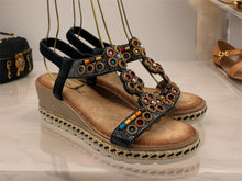 Load image into Gallery viewer, Santorini wedges - black. LAST ONES