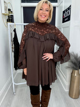 Load image into Gallery viewer, Maisie top - 2 colours