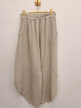 Load image into Gallery viewer, Olivia trousers - 9 colours