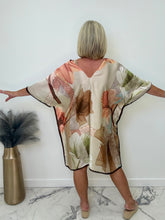 Load image into Gallery viewer, Lola kaftan