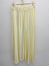 Load image into Gallery viewer, Bunny skirt - 8 colours