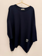 Load image into Gallery viewer, Emily top - 16 colours