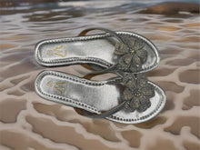 Load image into Gallery viewer, Beatrice sandals - silver. 3s & 4s ONLY