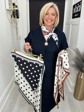 Load image into Gallery viewer, Dotty scarf - 4 Colours