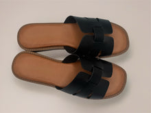 Load image into Gallery viewer, Hannah Sandals - Black