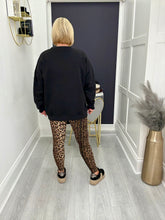 Load image into Gallery viewer, Ruby sweatshirt - 2 sizes