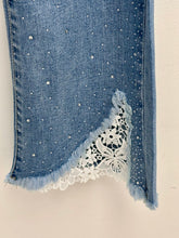 Load image into Gallery viewer, Debbie Jeans. LAST ONES