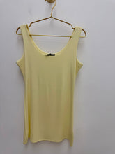 Load image into Gallery viewer, Maggie top - 21 colours