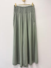Load image into Gallery viewer, Sian trousers