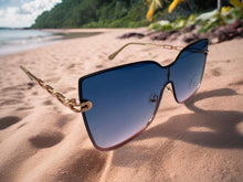 Load image into Gallery viewer, Amanda Sunglasses - 3 Colours