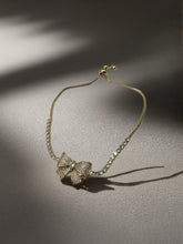 Load image into Gallery viewer, Bow Slider Bracelet - 2 Colours