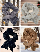 Load image into Gallery viewer, Susan Scarf - 4 Colours