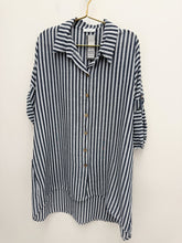 Load image into Gallery viewer, Jilly shirt - 4 colours