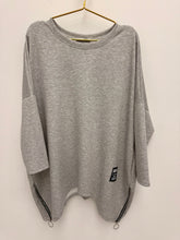 Load image into Gallery viewer, Emily top - 16 colours