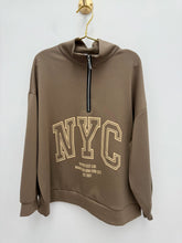 Load image into Gallery viewer, Evie top - 5 colours