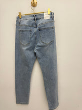 Load image into Gallery viewer, Shannon Jeans