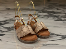 Load image into Gallery viewer, Oasis Sandals - Rose Gold
