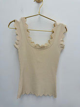 Load image into Gallery viewer, Ginny top - 8 colours, 2 Sizes