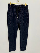 Load image into Gallery viewer, Ebony trousers - 3 colours