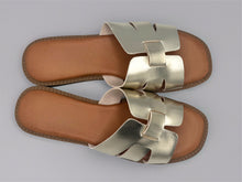 Load image into Gallery viewer, Hannah Sandals - Gold