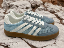 Load image into Gallery viewer, Charlie trainers - Blue
