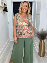 Load image into Gallery viewer, Imogen top. LAST ONE