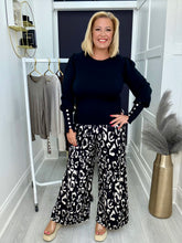 Load image into Gallery viewer, Leila jumper - 7 colours